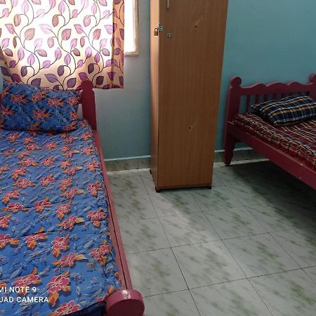A Pousada Easvari Grand Pg For Women - Female Only Chennai Exterior foto